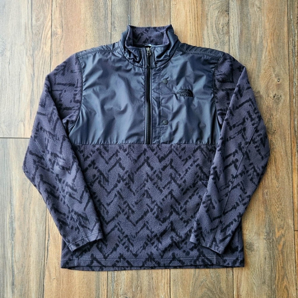 North Face 1/4 Zip Fleece (L)